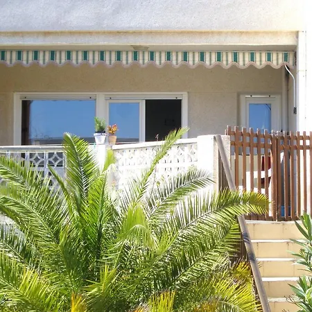 Apartment Pitera Ii